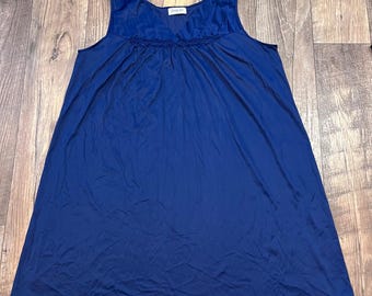 Vanity Fair Vintage Navy Blau Nylon Nachthemd Ärmellos Bestickt Chemise L