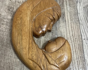 VTG Handgefertigte Hölzerne Mutter und Kind Skulptur Dekor Signiert Künstlerin 1980