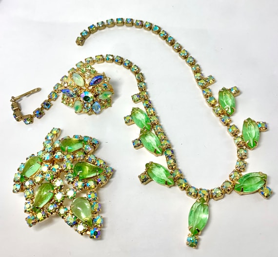 3 Piece Vintage Shades of Green Aurora Borealis C… - image 1