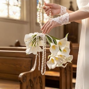 Calla Lily Bridal Bag with Pearl Cascade image 2
