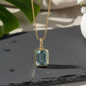 Akvamarinhängehalsband 14K guldpläterat 925 sterlingsilver | Blått akvamarinhalsband | Minimalistiska guldsmycken i present