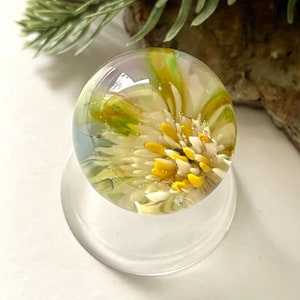 Soft glass marble in yellow white and green  by Glass Art Revealed