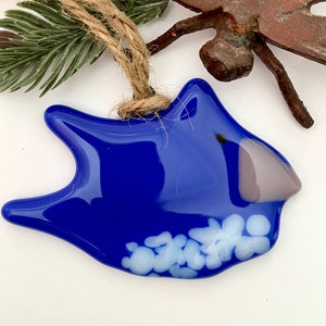 Lampwork Glass Tardigrade by Glass Art Revealed in Reoyal Blue with white speckles