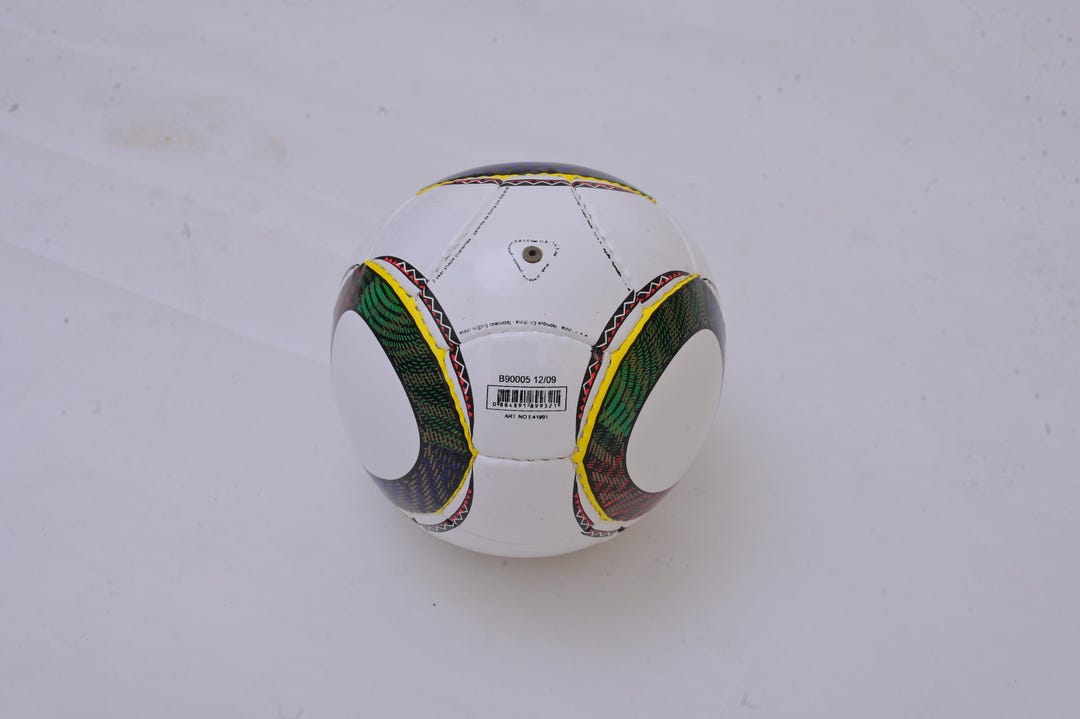 2010年ワールドカップレプリカサッカーボール：手縫いサイズ5