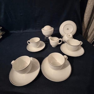 Hutschenreuther Galleria Gold Trim Tea Set