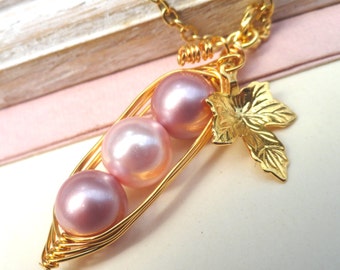 Three Peas In A Pod Necklace,3 Peas in a Pod Shades Of Pink Necklace, #3 Sisters Pea Pod Necklace, 3 Friends Pea Pod Necklace
