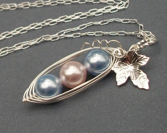 Three Peas in a Pod Family Necklace,Mothers Necklace, Three Siblings Pea Pod Necklace, Pea Pod Jewellery