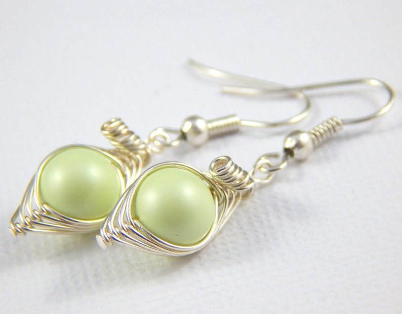 Peas in A Pod Earrings One Pea in A Pod Green Earringschoose Etsy
