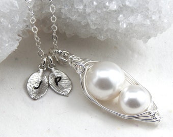 Personalized Mother and Child Pea Pod Necklace,Peas In A Pod necklace,Two Peas in a Pod Necklace