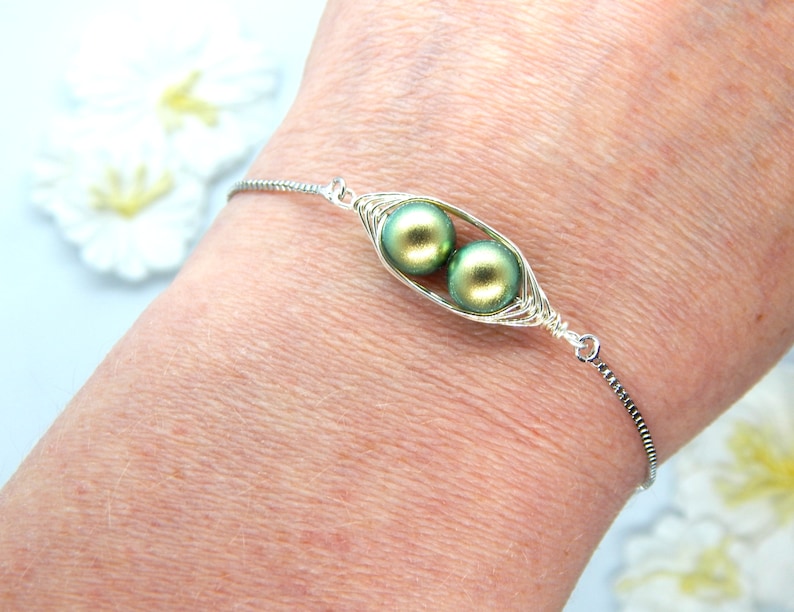 Two Peas in a Pod friendship bracelet,2 Peas In A Pod Silver Bracelet,Gift For Mom of 2,Grandma of 2,Best Friend Gift,Sister Gift,Twin Gift image 2