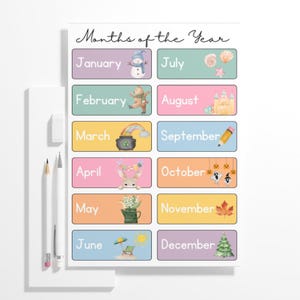 Poster per la classe dei mesi dell&#39;anno / Tabella colorata dei mesi del calendario per bambini / Risorsa stampabile per insegnanti per la scuola materna e l&#39;asilo