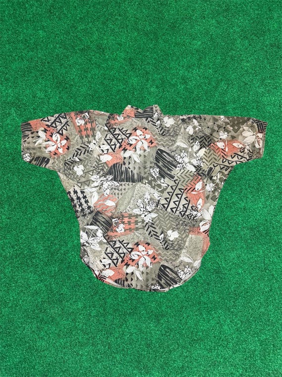 Aztec Hawaian mixed print 80s Button down W/ shou… - image 2