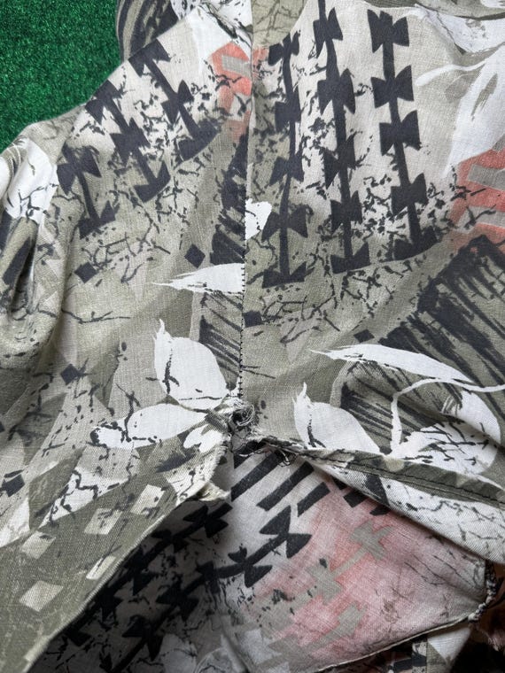 Aztec Hawaian mixed print 80s Button down W/ shou… - image 3