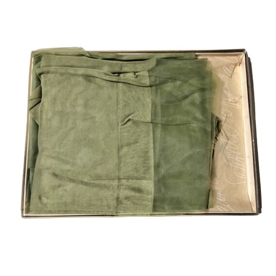 Green Velvet Handbag Purse VOGUE Barrettes HANES … - image 4