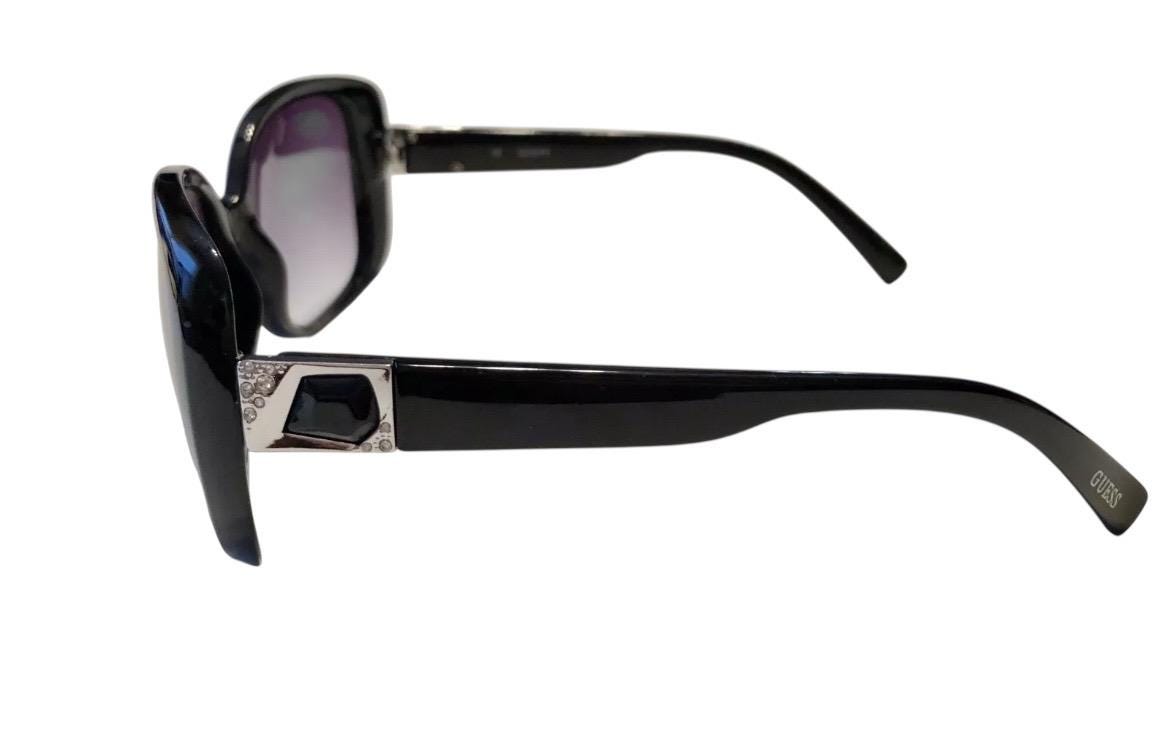 Guess rhinestone sunglasses with case and cloth Guess Rhinestone Sunglasses Case Cloth Set | eBay main image 2