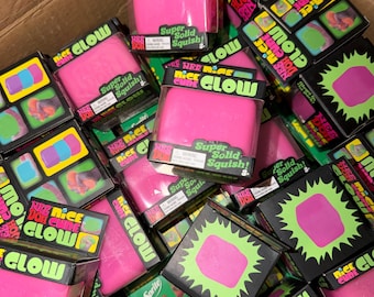 Hot Pink Glow Needoh squishy!!