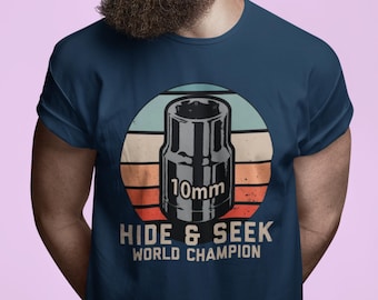 Maglietta divertente da meccanico con attacco da 10 mm, campione di nascondino, Comfort Colors 1717, regalo da meccanico per lui, maglietta con umorismo da garage, regalo per amanti delle auto