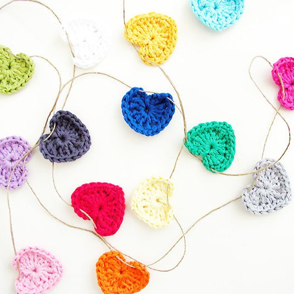 Crochet Hearts Garland - 15 hearts (1.75 inch)