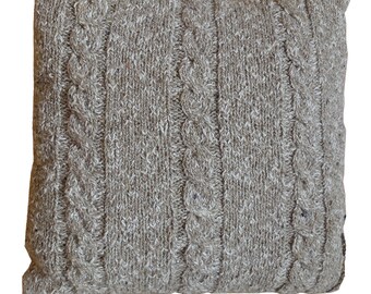 Handgebreid Kussen  - Beige