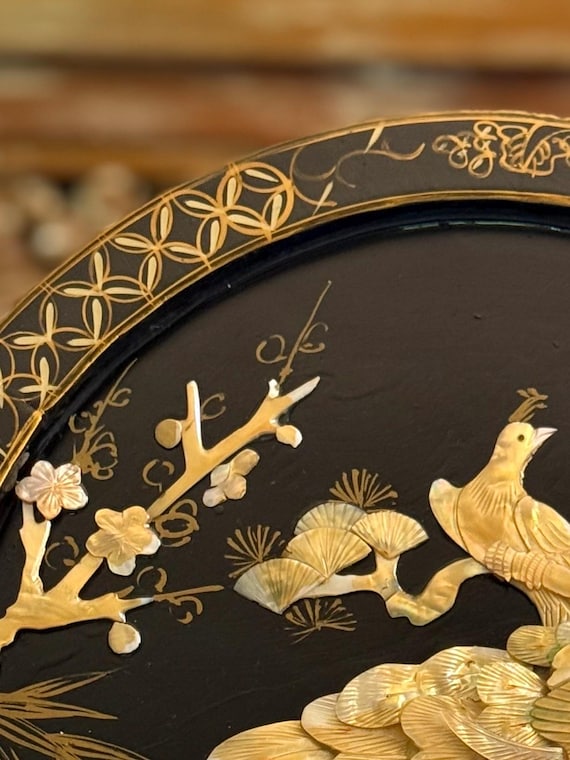 Antique Mother of Pearl Raden Inlay Japanese Laquer Plate 1890's