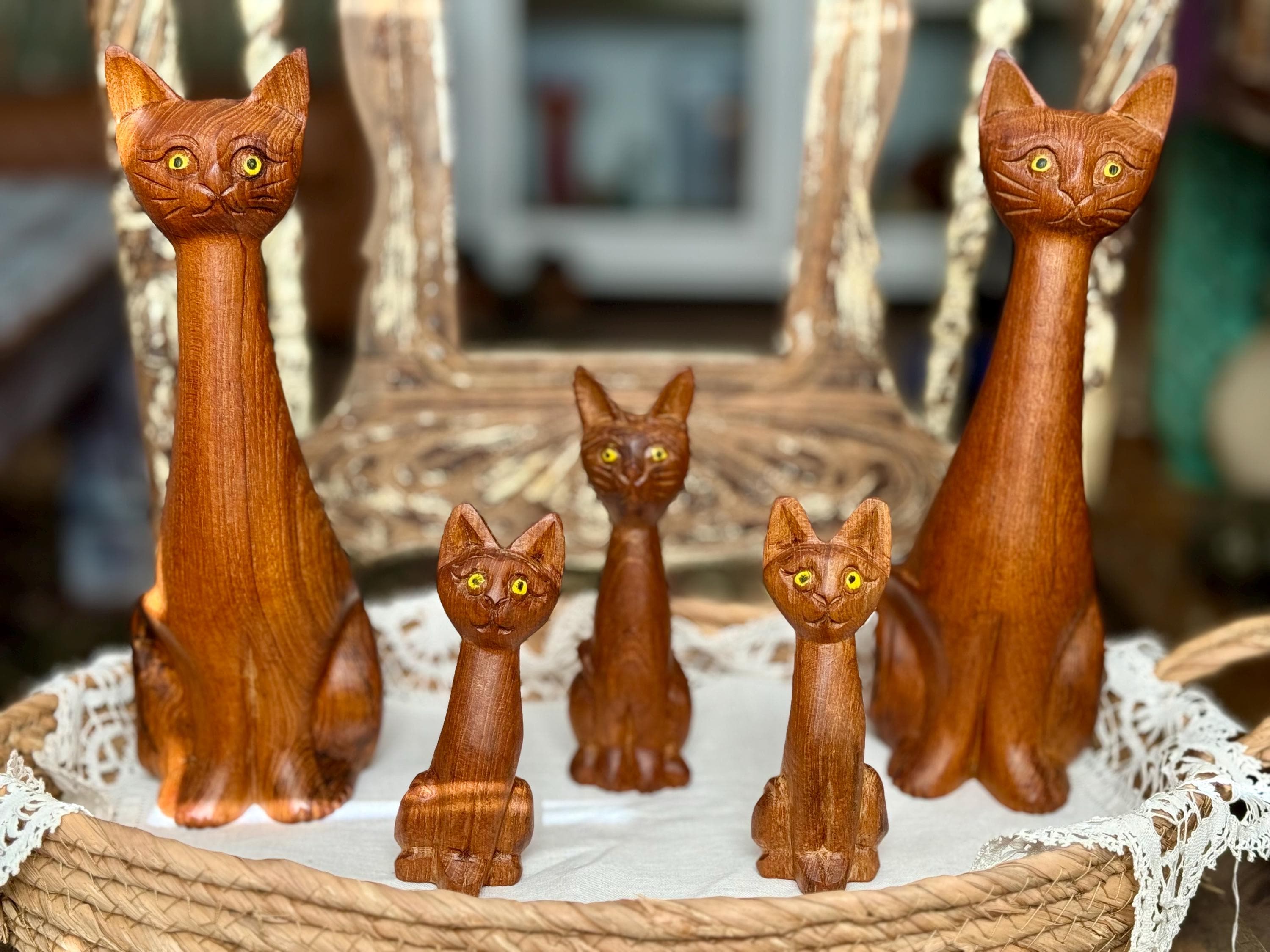 Vintage Hand-carved Wooden Siamese Cat Family (set of 5) - Etsy