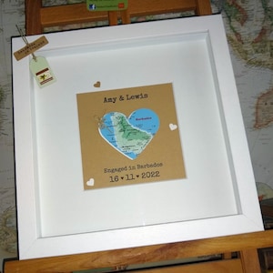 Verlobung / Hochzeit / Flitterwochen Andenken - Liebe Karte Herz - Irische Hochzeit - Personalisierte gerahmte Wandkunst - Handgemacht in Irland