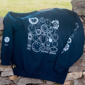 Midnight Proof Crewneck Sweatshirt - Bourbon Boys Serie - Victoria Wilder Bookish Merch - Baumwollmischung Bookish Sweatshirt