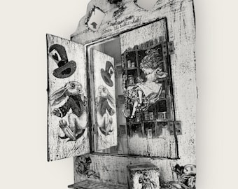 Alice in Wonderland Mirror Bird - Etsy 日本