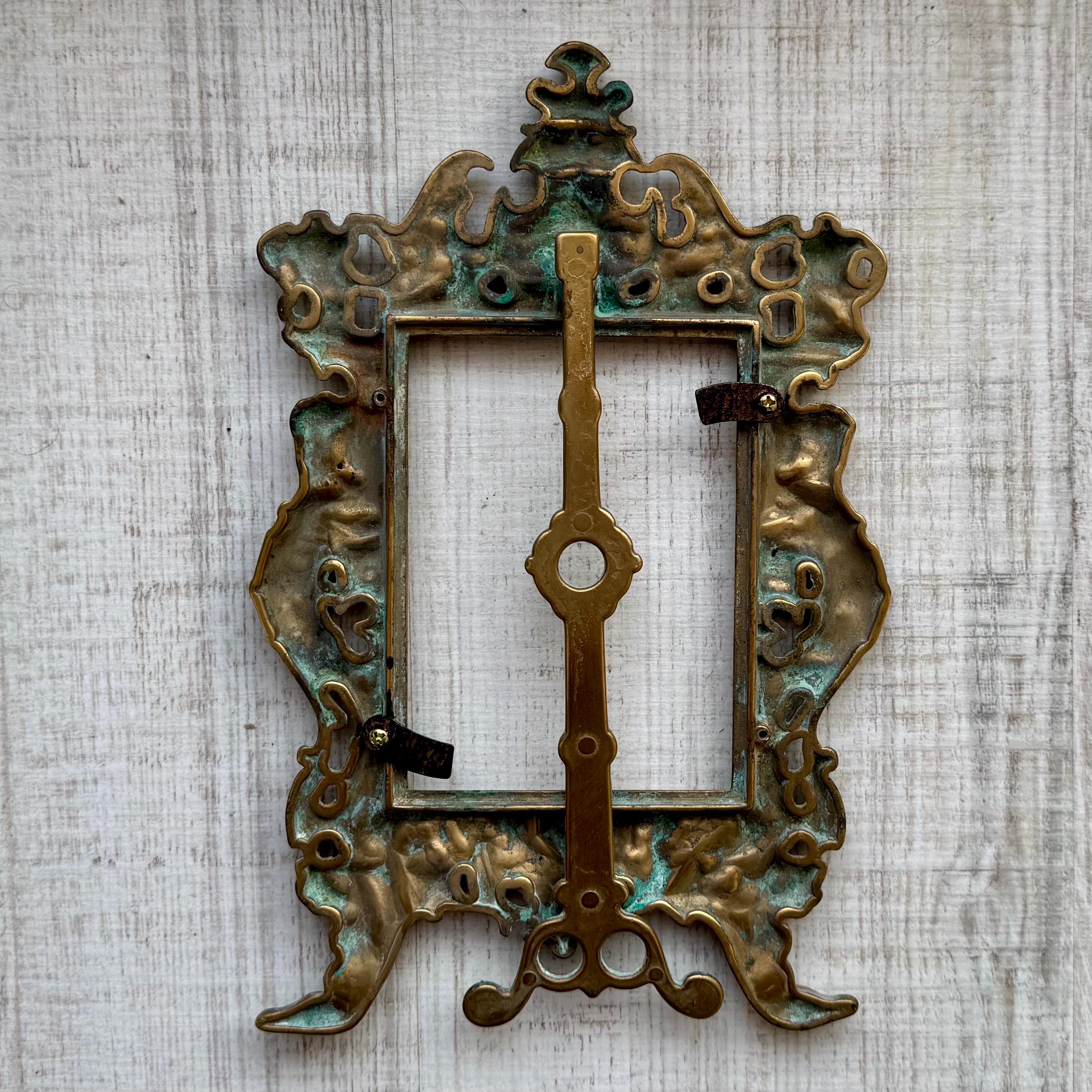 アンティーク真鍮製フォトフレーム（スタンド付き）｜ヴィンテージ