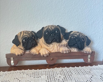 Vintage Pug Dog Wall Hook Rack Three Pugs Resin Key Holder Decorative Wall Mount