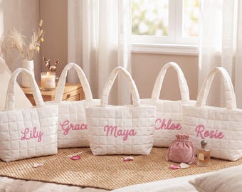 Bolso tote acolchado de nailon bordado, regalo personalizado para damas de honor, bolso de hombro con monograma para mujer, regalo para ella, bolso de playa, regalo para despedida de soltera.