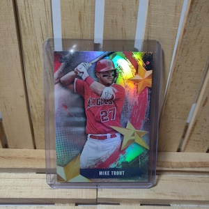 Mike Trout 2025 Topps Series 1 Stars of MLB Sub set Baseball Card Giocatore Los Angeles Angels