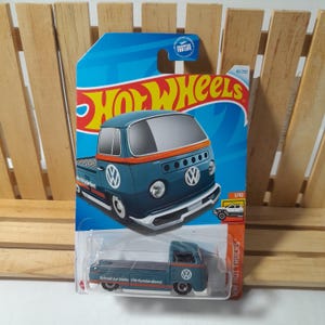 Volkswagen T2 Pickup Hot Wheels Car Toy Sealed Package number 42