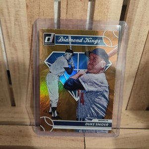 Duke Snyder 2023 Donruss Diamond Kings sub set Orange Holo Paralell Baseball Card Los Angeles Dodgers Star Player
