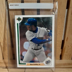 Ken Griffey Jr 1991 Oberdeck Baseball Card Base Set Settle Square Mariners Star Player