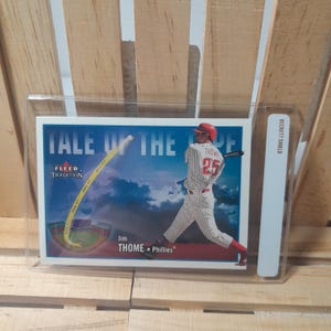 Jim Thome 2003 Fleer Tradition Tale of The Tape Sub Set Cartão de beisebol Philadelphia Phillies