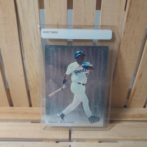 Tony Gwynn 2001 Fleer Ultra Diamond Mine Sub Set Baseball Card San Diego Padres Star Player