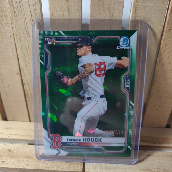 Tanner Houck RC 2022 Topps Bowman Chrome Green Atomic Refractor 90/125 Baseball Card Boston Red Sox Star Player