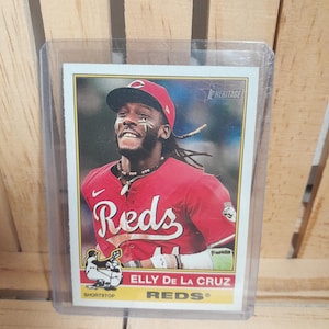 Elly De La Cruz 2025 Topps Heritage Base Set di carte da baseball Cincinnati Reds Star Player