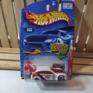 Ford Focus Hot Wheels Car Toy Sealed Package