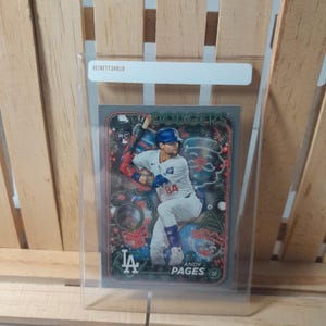 Andy Pages RC 2024 Topps Holiday Base Set Baseball Card Platinum Parallel Los Angeles Dodgers Jogador Estrela