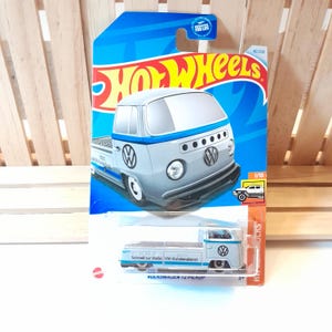 Volkswagen T2 Pickup Hot Wheels Car Toy Sealed Package