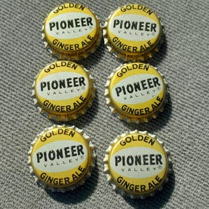 Pioneer Valley Golden Ginger Ale Soda Vintage Cork Lined Bottle Cap NOS unused Lot of 6 Northampton Massachusetts
