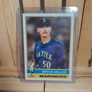 Bryce Miller 2025 Topps Heritage Base Set Carta da baseball Giocatore stella dei Seattle Mariners