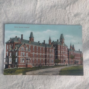 Oggetto da collezione come souvenir dell'ospedale generale del Maine, come da condizioni trovate