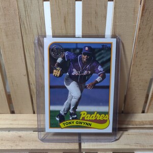 Tony Gwynn 2024 Topps Series 1 1989 Design Parallel 35th anniversary Sub Set Baseball Card San Diego Padres Star Player
