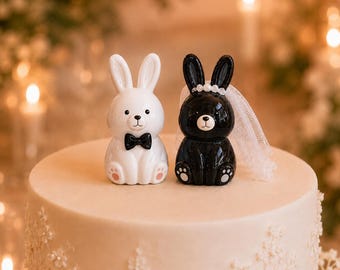 ヴィンテージウェディングケーキトッパー：陶器の花嫁と花婿、レトロな