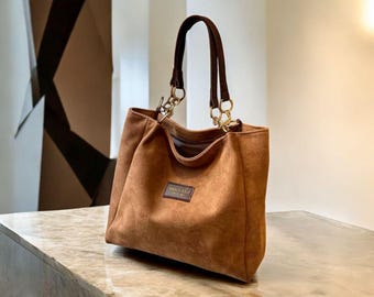Borsa a tracolla morbida ed elegante