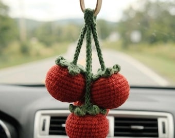 Encanto del coche de tomate de ganchillo, decoración hecha a mano del coche de tomate Amigurumi