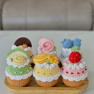 Gehäkelter Cupcake Plüsch - Amigurumi Dessert Spielzeug, Niedliches Häkelgeschenk für Freunde, Kawaii Wohnkultur, Geburtstagsgeschenk